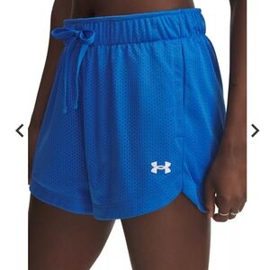 Under Armour Women's Blue Icon Mesh 5" Short. Size XL.